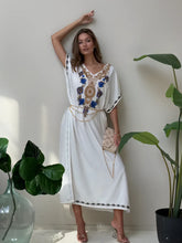 White Bloom Kaftan